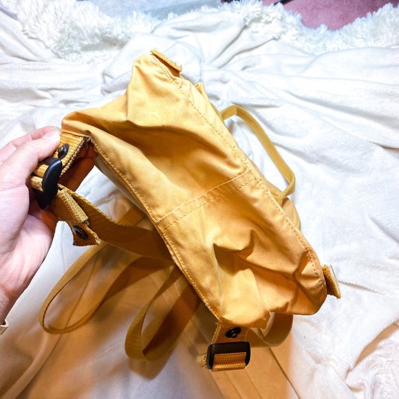 euc Fjallraven mini backpack